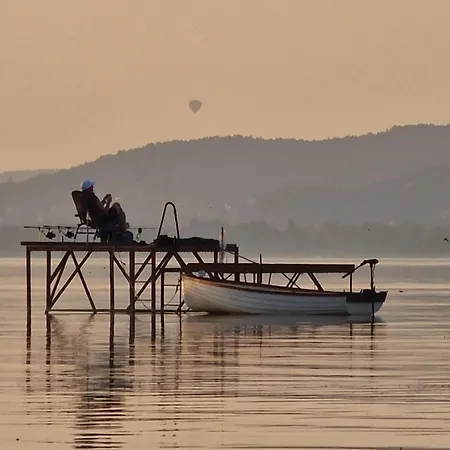 아파트 Mit Pool, Wlan Direkt Am 60qm *