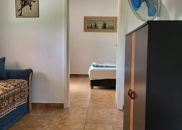 Mit Pool, Wlan Direkt Am 60qm شقة Balatonmáriafürdő